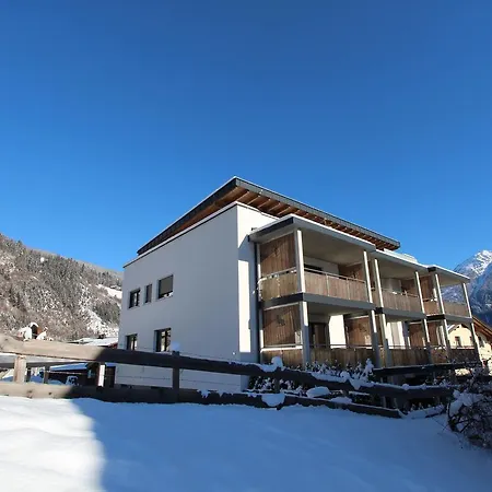 Alpenglahen Apartment Neukirchen am Grossvenediger